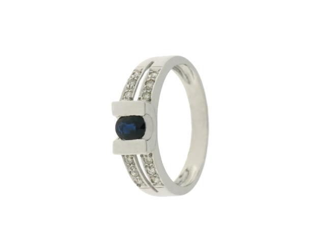 Anillo oro blanco con doce diamantes talla brillante y zafiro azul_3
